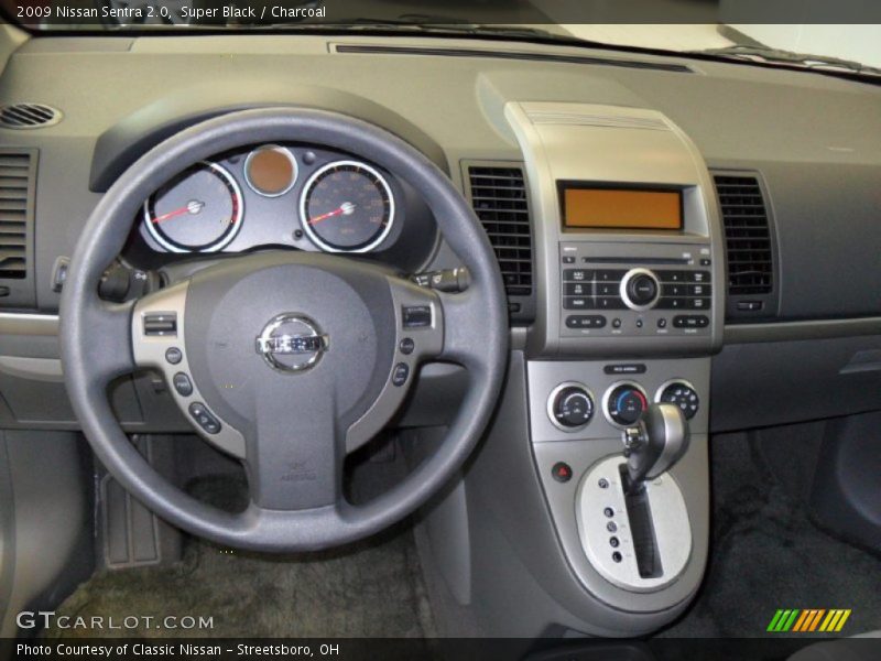 Super Black / Charcoal 2009 Nissan Sentra 2.0