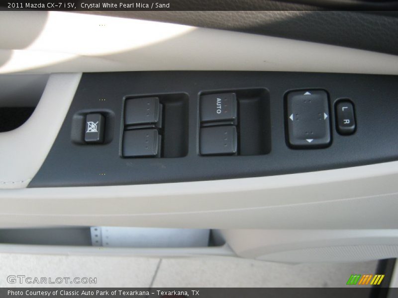 Crystal White Pearl Mica / Sand 2011 Mazda CX-7 i SV