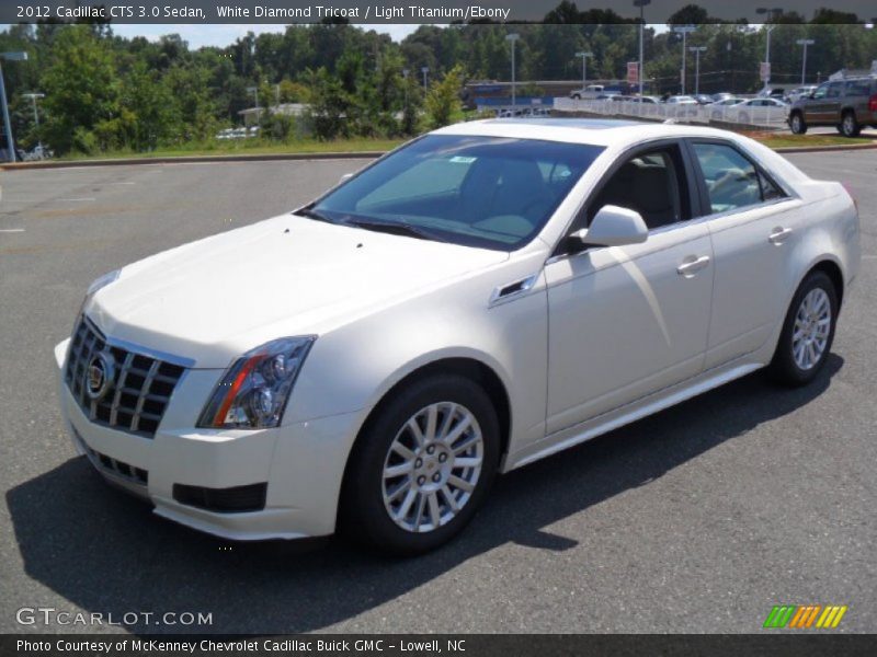Front 3/4 View of 2012 CTS 3.0 Sedan