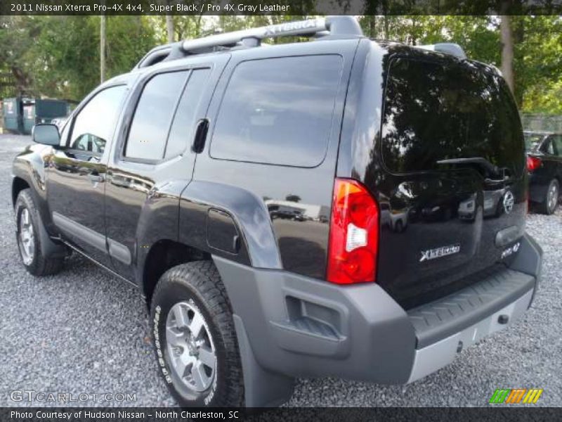 Super Black / Pro 4X Gray Leather 2011 Nissan Xterra Pro-4X 4x4