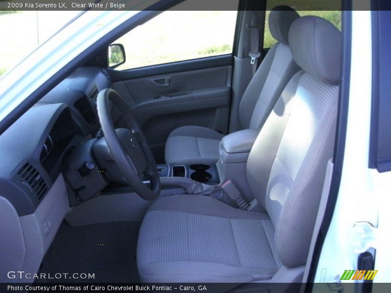 Clear White / Beige 2009 Kia Sorento LX
