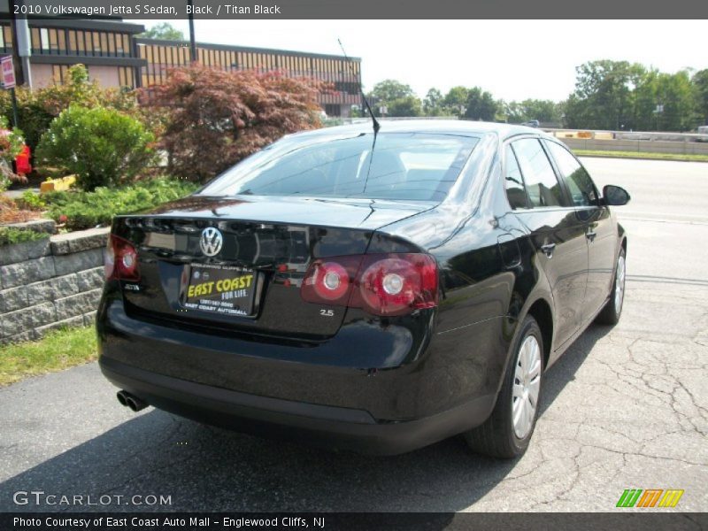 Black / Titan Black 2010 Volkswagen Jetta S Sedan