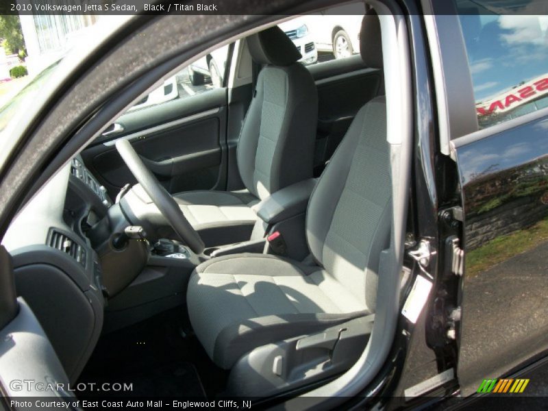 Black / Titan Black 2010 Volkswagen Jetta S Sedan