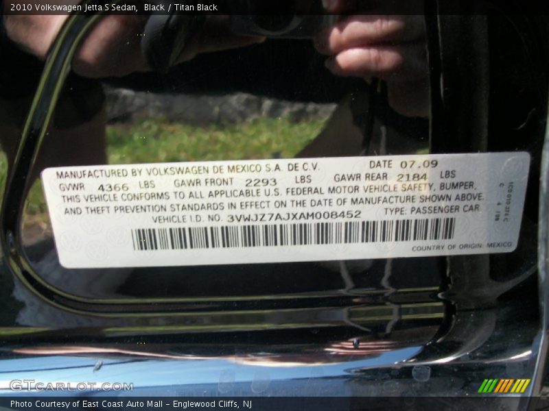 Black / Titan Black 2010 Volkswagen Jetta S Sedan