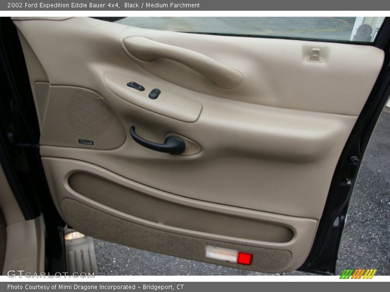 Black / Medium Parchment 2002 Ford Expedition Eddie Bauer 4x4