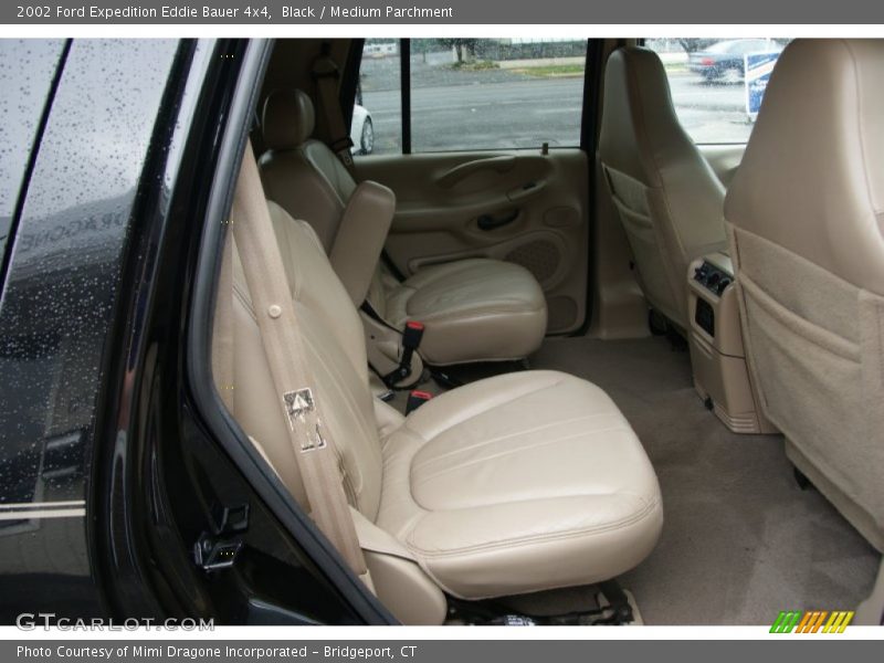 Black / Medium Parchment 2002 Ford Expedition Eddie Bauer 4x4