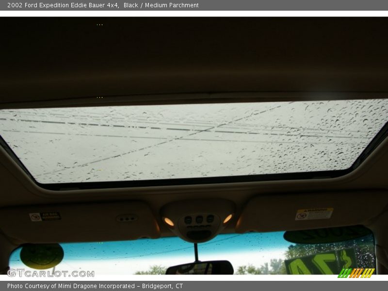 Black / Medium Parchment 2002 Ford Expedition Eddie Bauer 4x4
