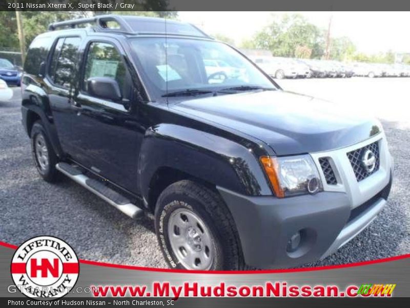 Super Black / Gray 2011 Nissan Xterra X