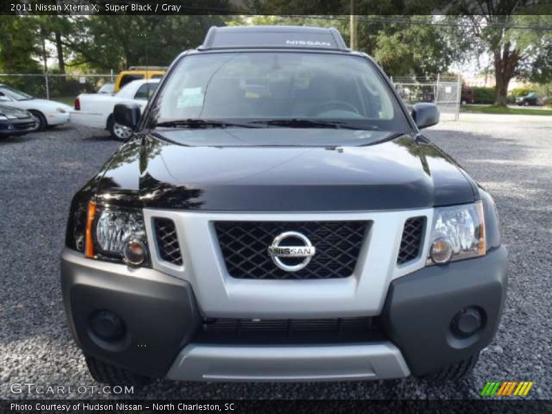 Super Black / Gray 2011 Nissan Xterra X