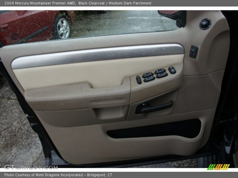 Black Clearcoat / Medium Dark Parchment 2004 Mercury Mountaineer Premier AWD