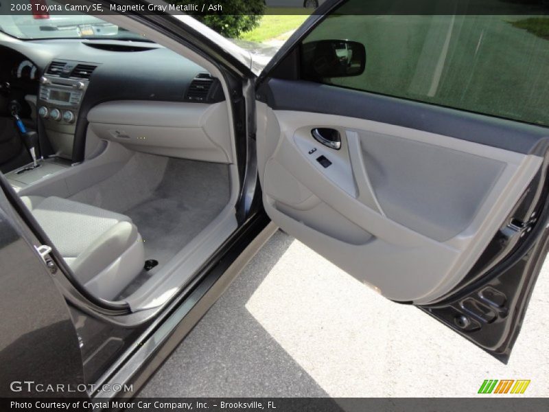 Magnetic Gray Metallic / Ash 2008 Toyota Camry SE