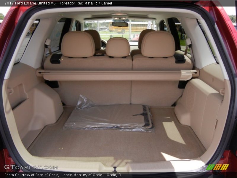  2012 Escape Limited V6 Trunk