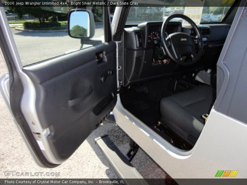 Bright Silver Metallic / Dark Slate Gray 2006 Jeep Wrangler Unlimited 4x4