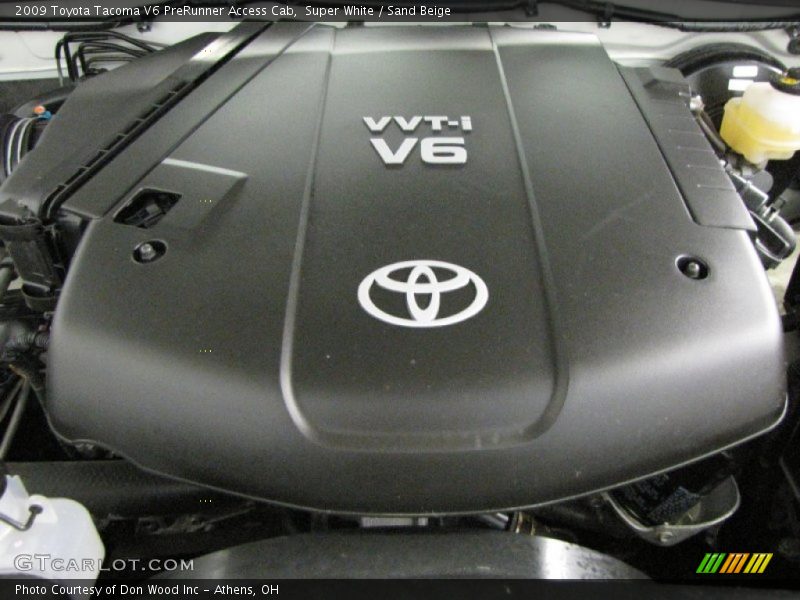 Super White / Sand Beige 2009 Toyota Tacoma V6 PreRunner Access Cab
