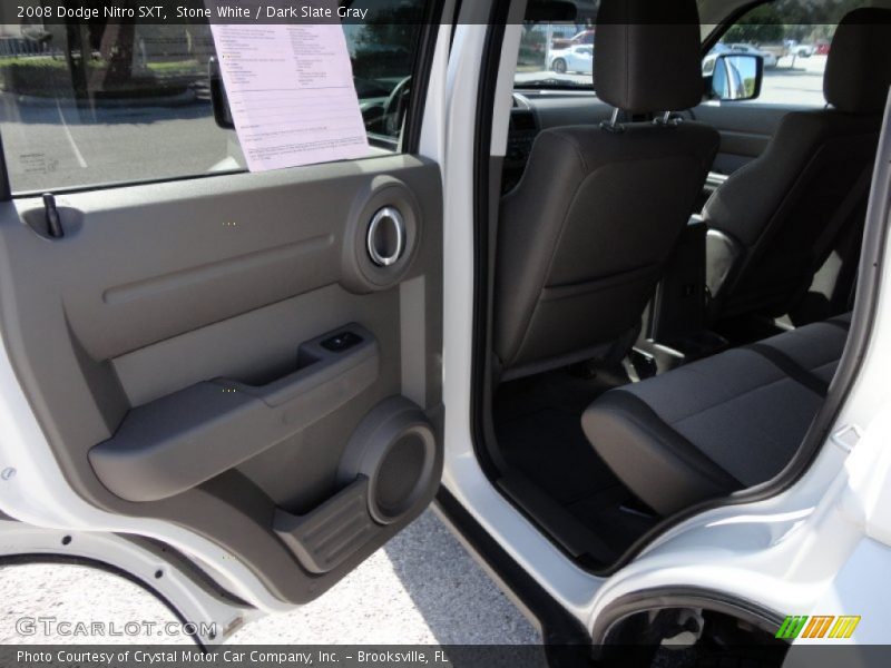 Stone White / Dark Slate Gray 2008 Dodge Nitro SXT
