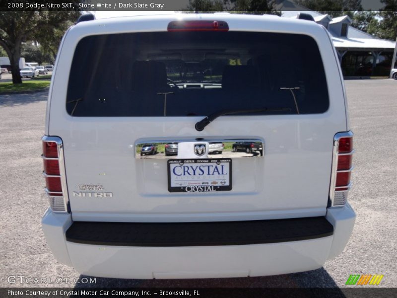 Stone White / Dark Slate Gray 2008 Dodge Nitro SXT