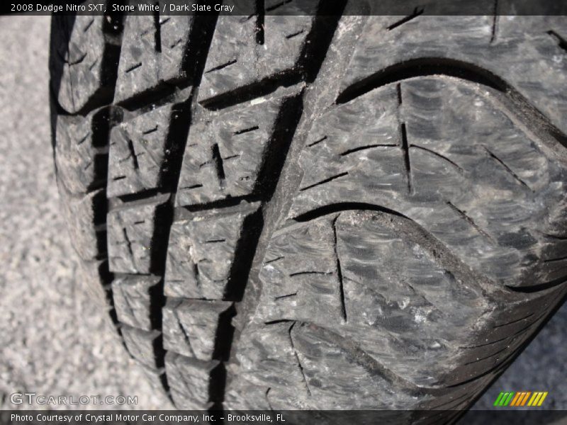 Stone White / Dark Slate Gray 2008 Dodge Nitro SXT