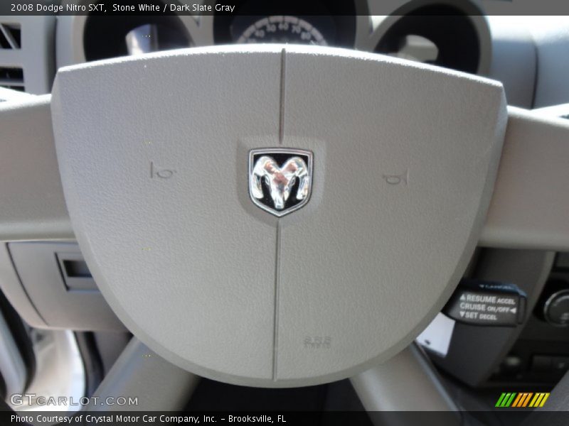 Stone White / Dark Slate Gray 2008 Dodge Nitro SXT