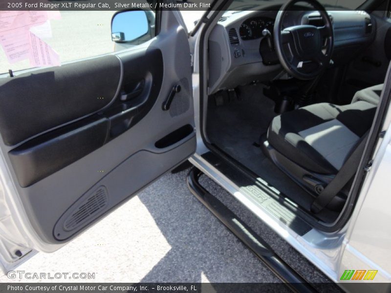 Silver Metallic / Medium Dark Flint 2005 Ford Ranger XLT Regular Cab