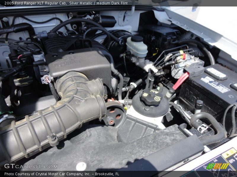 Silver Metallic / Medium Dark Flint 2005 Ford Ranger XLT Regular Cab