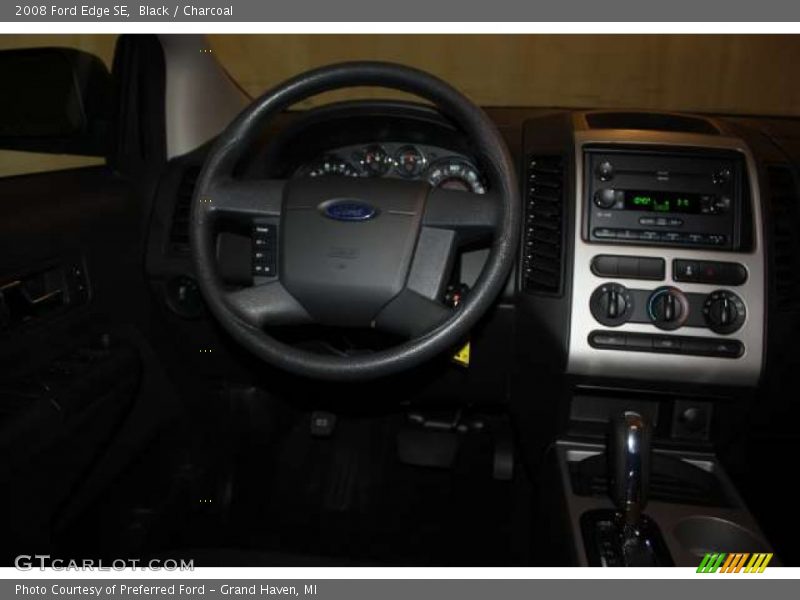 Black / Charcoal 2008 Ford Edge SE