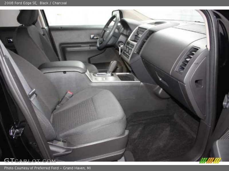 Black / Charcoal 2008 Ford Edge SE
