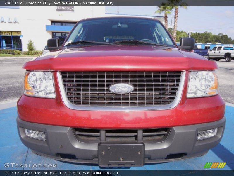 Redfire Metallic / Medium Flint Grey 2005 Ford Expedition XLT