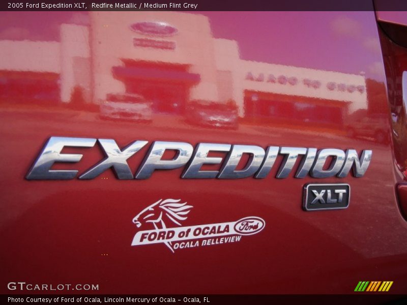 Redfire Metallic / Medium Flint Grey 2005 Ford Expedition XLT