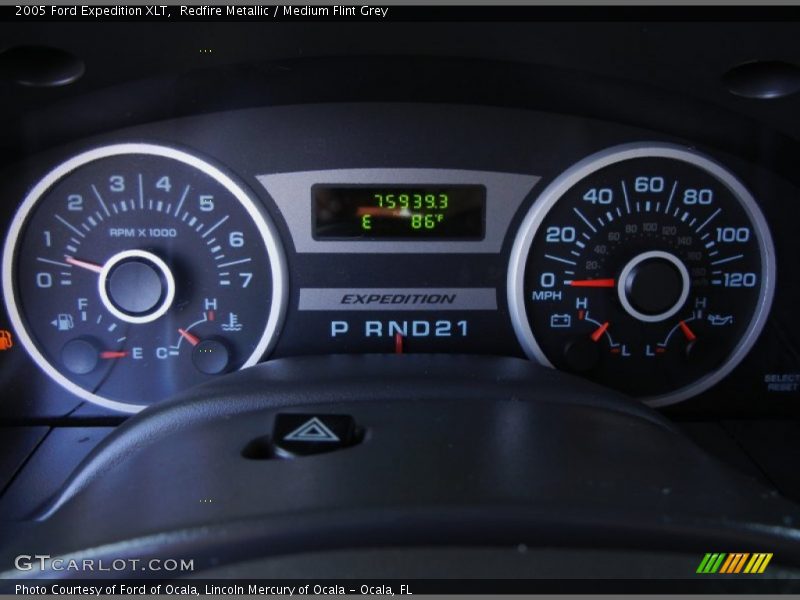 Redfire Metallic / Medium Flint Grey 2005 Ford Expedition XLT