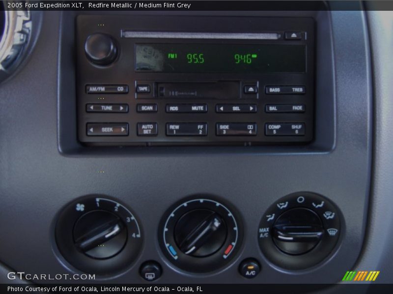 Redfire Metallic / Medium Flint Grey 2005 Ford Expedition XLT