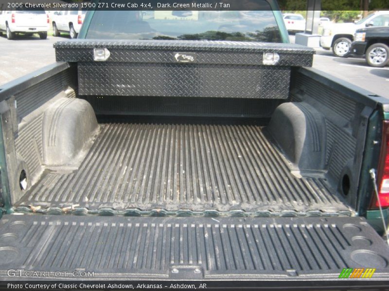 Dark Green Metallic / Tan 2006 Chevrolet Silverado 1500 Z71 Crew Cab 4x4