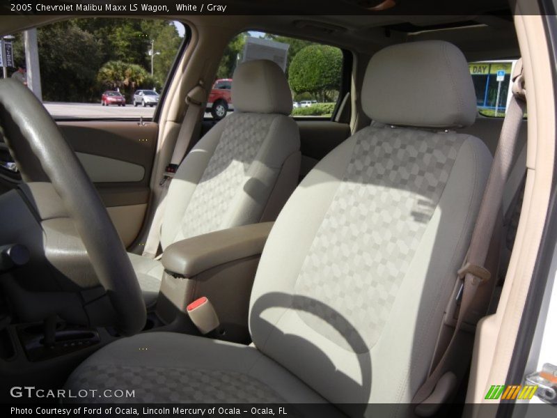 White / Gray 2005 Chevrolet Malibu Maxx LS Wagon