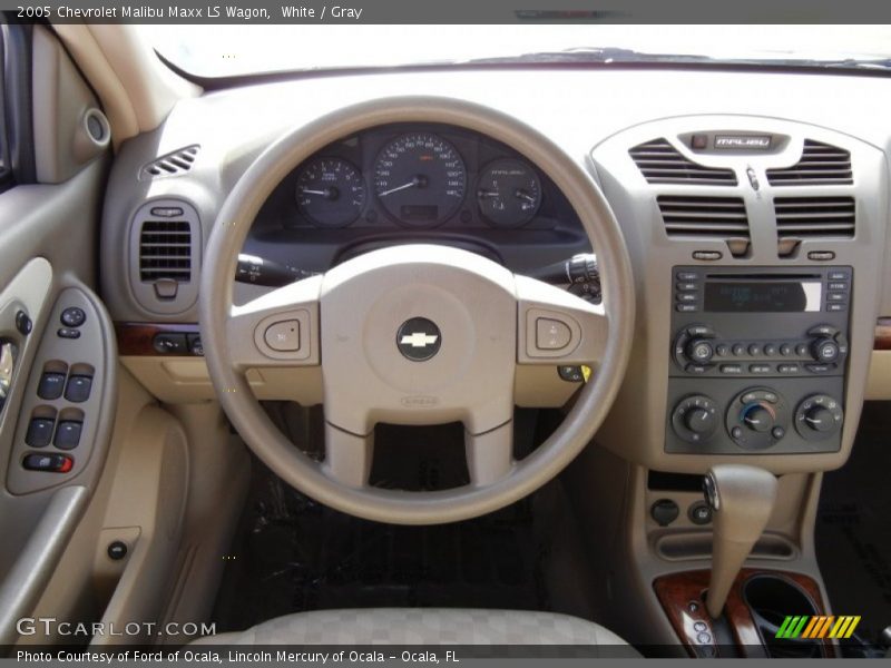 White / Gray 2005 Chevrolet Malibu Maxx LS Wagon