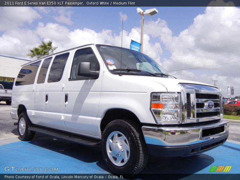 Front 3/4 View of 2011 E Series Van E350 XLT Passenger