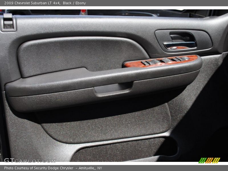 Black / Ebony 2009 Chevrolet Suburban LT 4x4