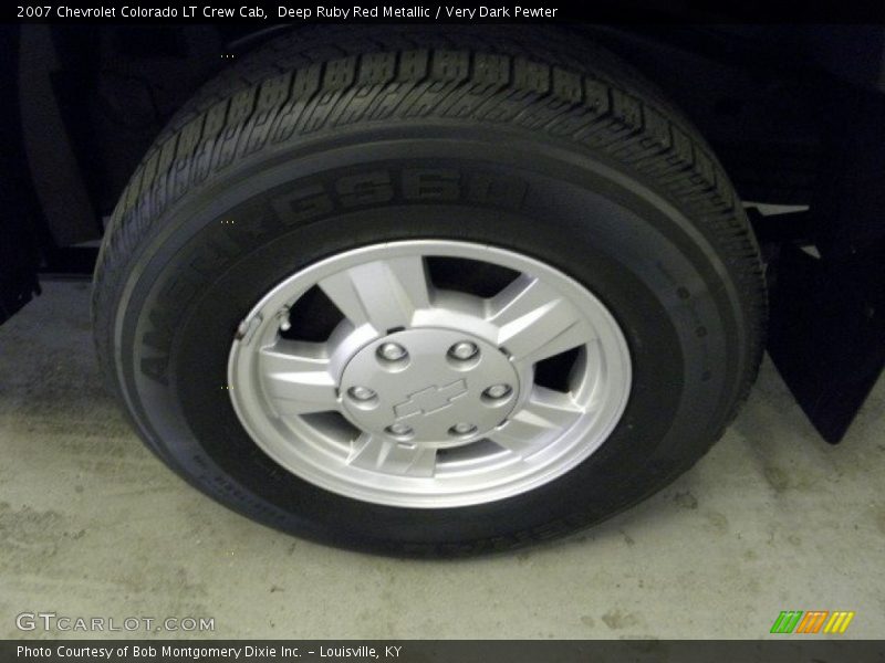 Deep Ruby Red Metallic / Very Dark Pewter 2007 Chevrolet Colorado LT Crew Cab