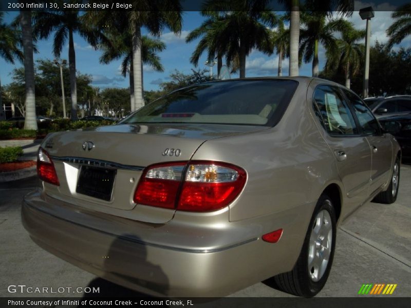 Sandrock Beige / Beige 2000 Infiniti I 30