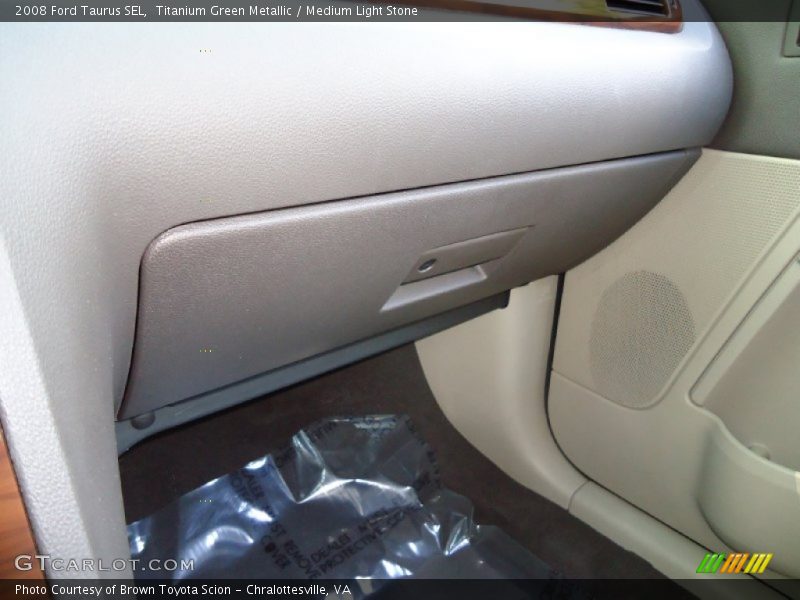 Titanium Green Metallic / Medium Light Stone 2008 Ford Taurus SEL