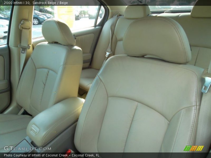 Sandrock Beige / Beige 2000 Infiniti I 30