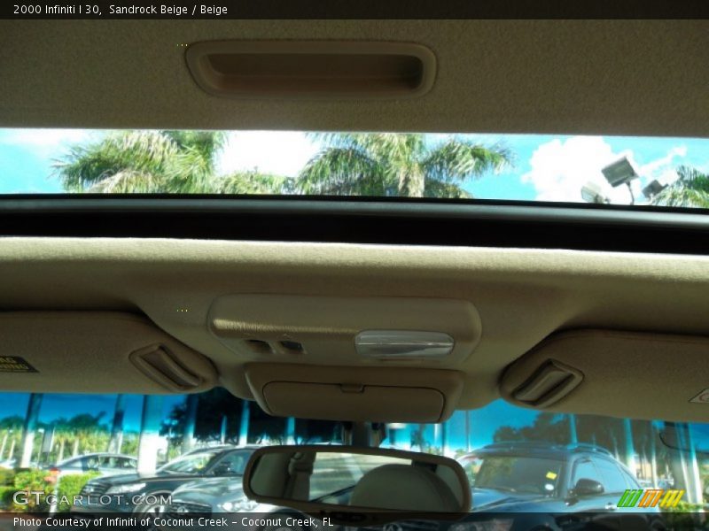 Sandrock Beige / Beige 2000 Infiniti I 30