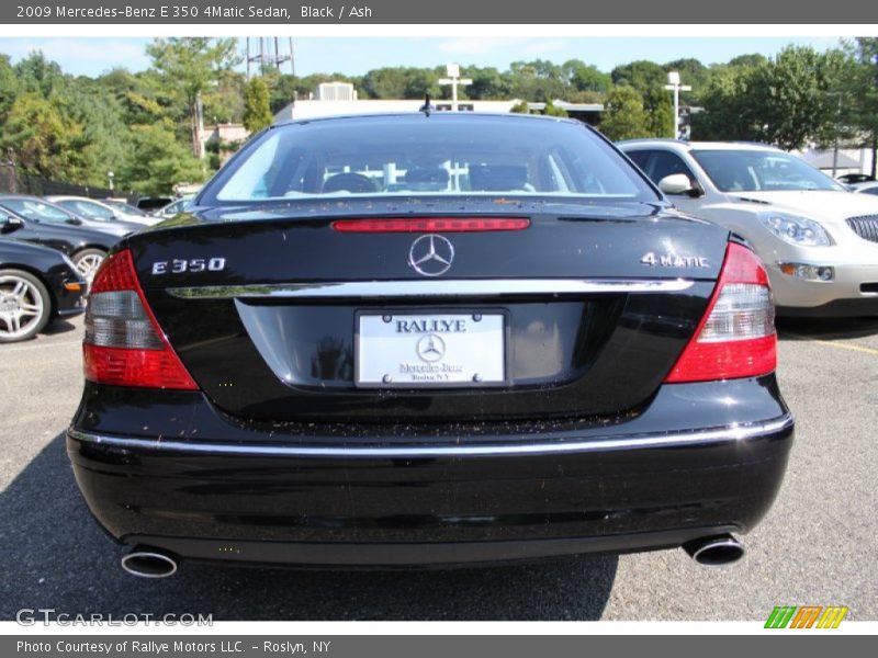 Black / Ash 2009 Mercedes-Benz E 350 4Matic Sedan