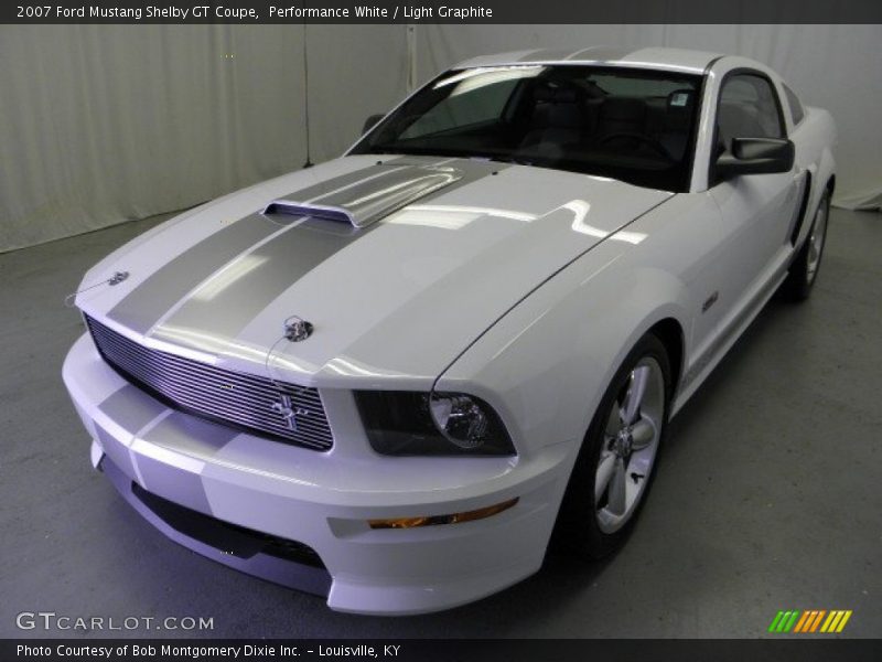 Front 3/4 View of 2007 Mustang Shelby GT Coupe