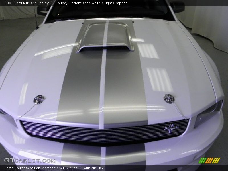 Performance White / Light Graphite 2007 Ford Mustang Shelby GT Coupe