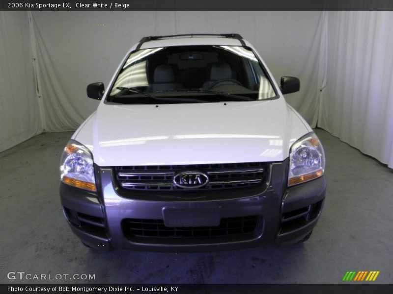 Clear White / Beige 2006 Kia Sportage LX