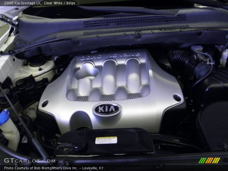 Clear White / Beige 2006 Kia Sportage LX
