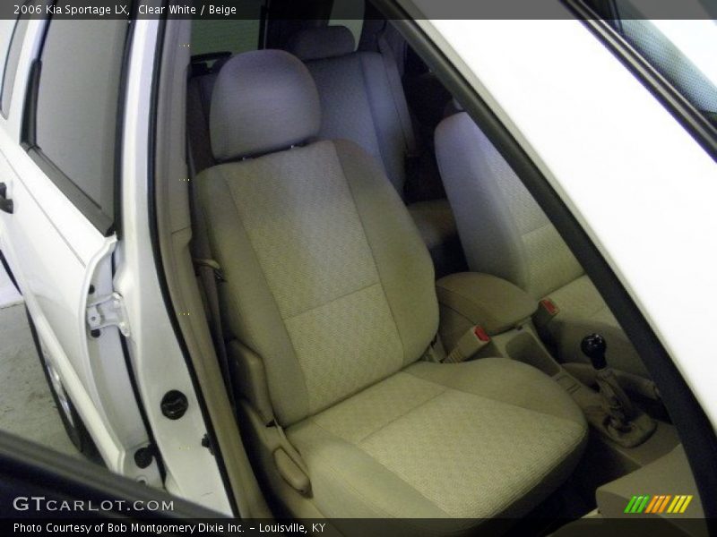 Clear White / Beige 2006 Kia Sportage LX