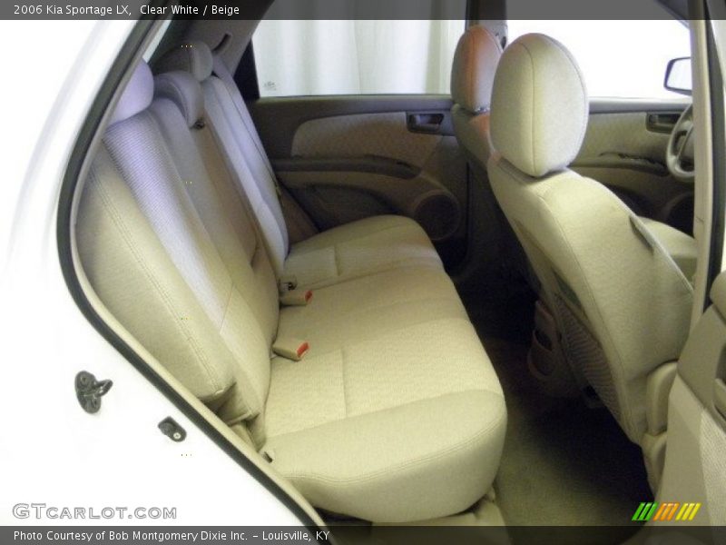 Clear White / Beige 2006 Kia Sportage LX