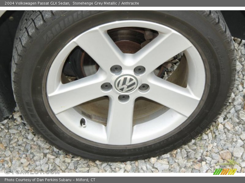  2004 Passat GLX Sedan Wheel