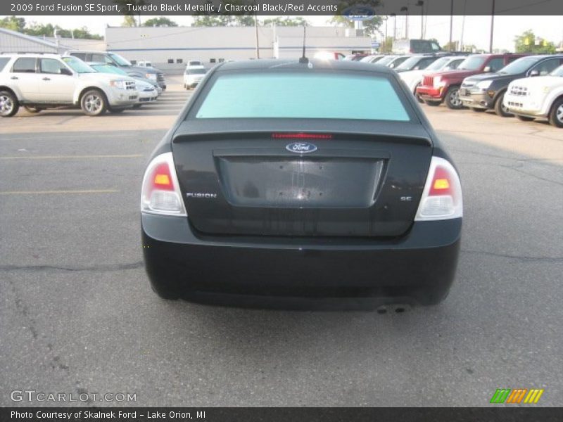Tuxedo Black Metallic / Charcoal Black/Red Accents 2009 Ford Fusion SE Sport