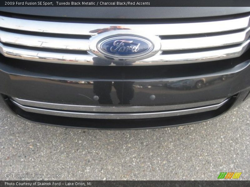 Tuxedo Black Metallic / Charcoal Black/Red Accents 2009 Ford Fusion SE Sport